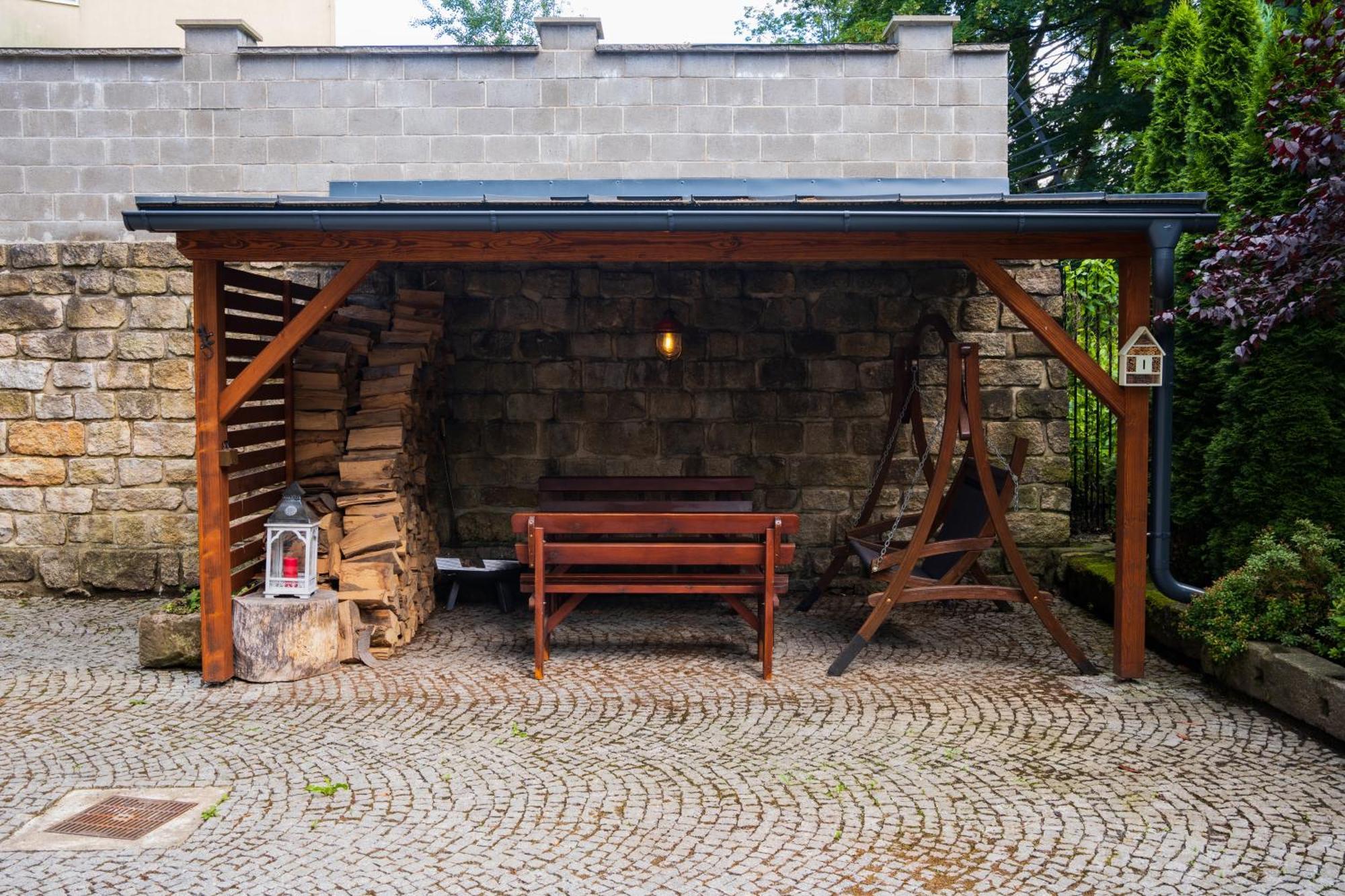Ertlova Vila Jablonec nad Nisou Exterior foto